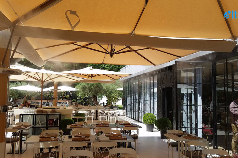 Misting system restaurants